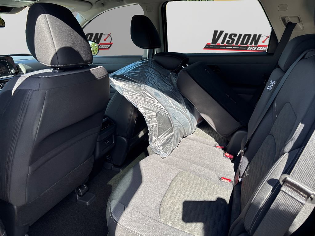 New 2025 Nissan Pathfinder SV w/ Black Appearance Package image 10