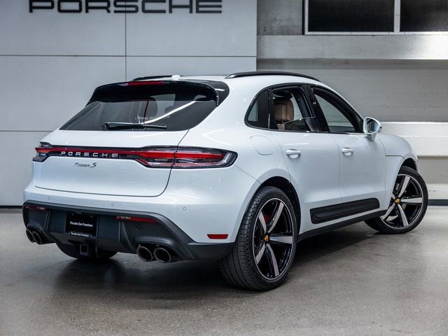 Certified 2025 Porsche Macan S image 8