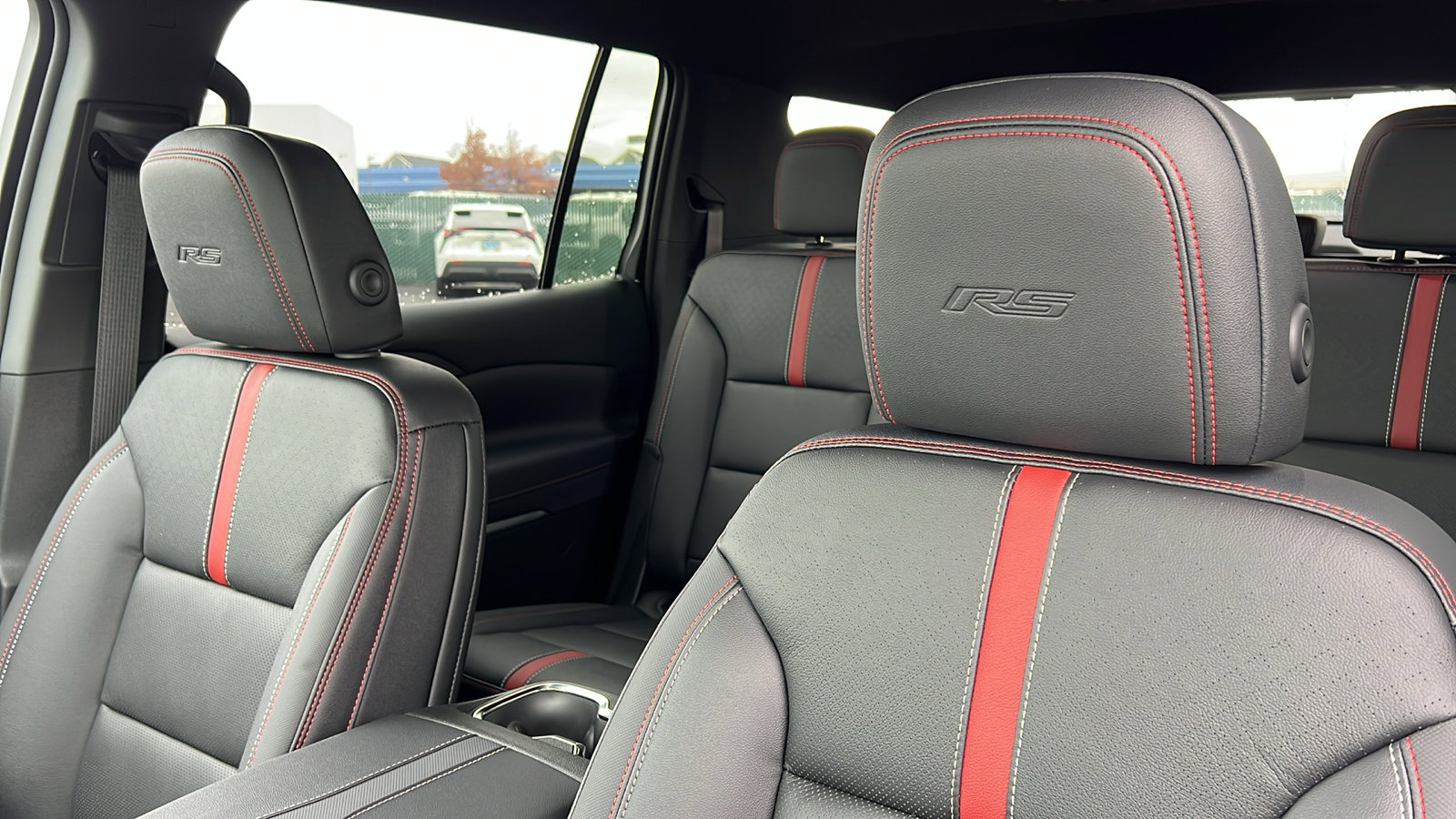 New 2026 Chevrolet Traverse RS w/ LPO, Floor Liner Package image 23