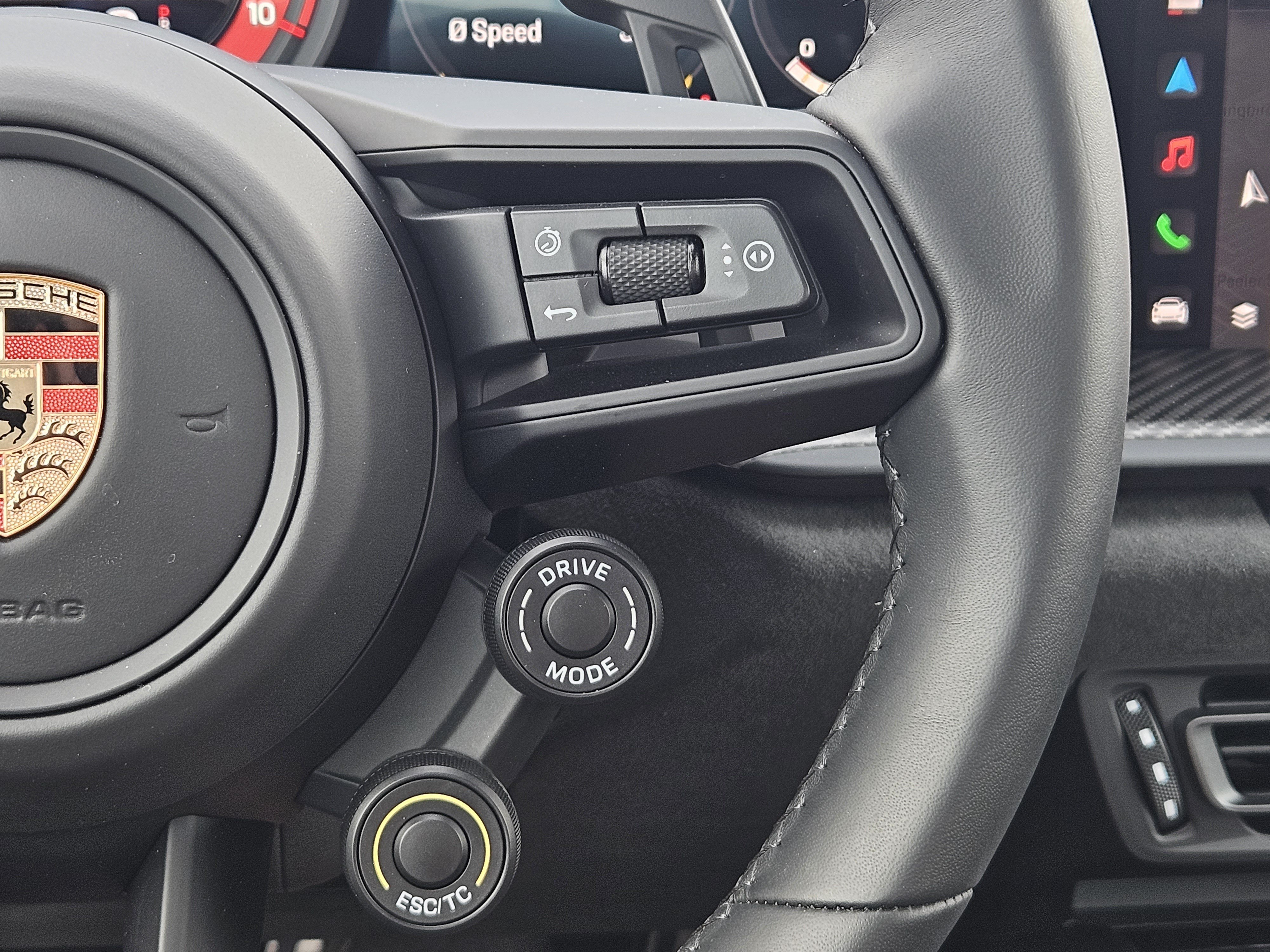 Certified 2023 Porsche 911 GT3 RS RWD image 30