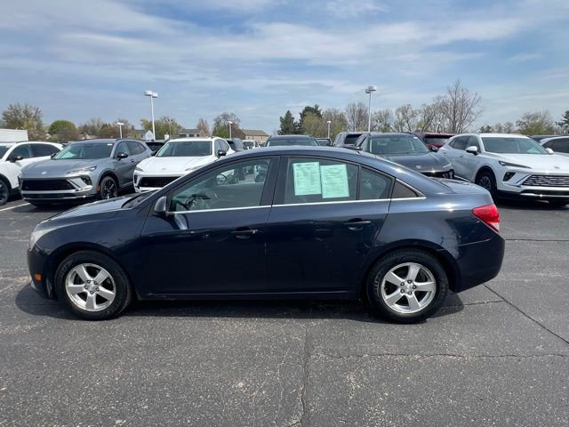 Used 2014 Chevrolet Cruze LT FWD image 2