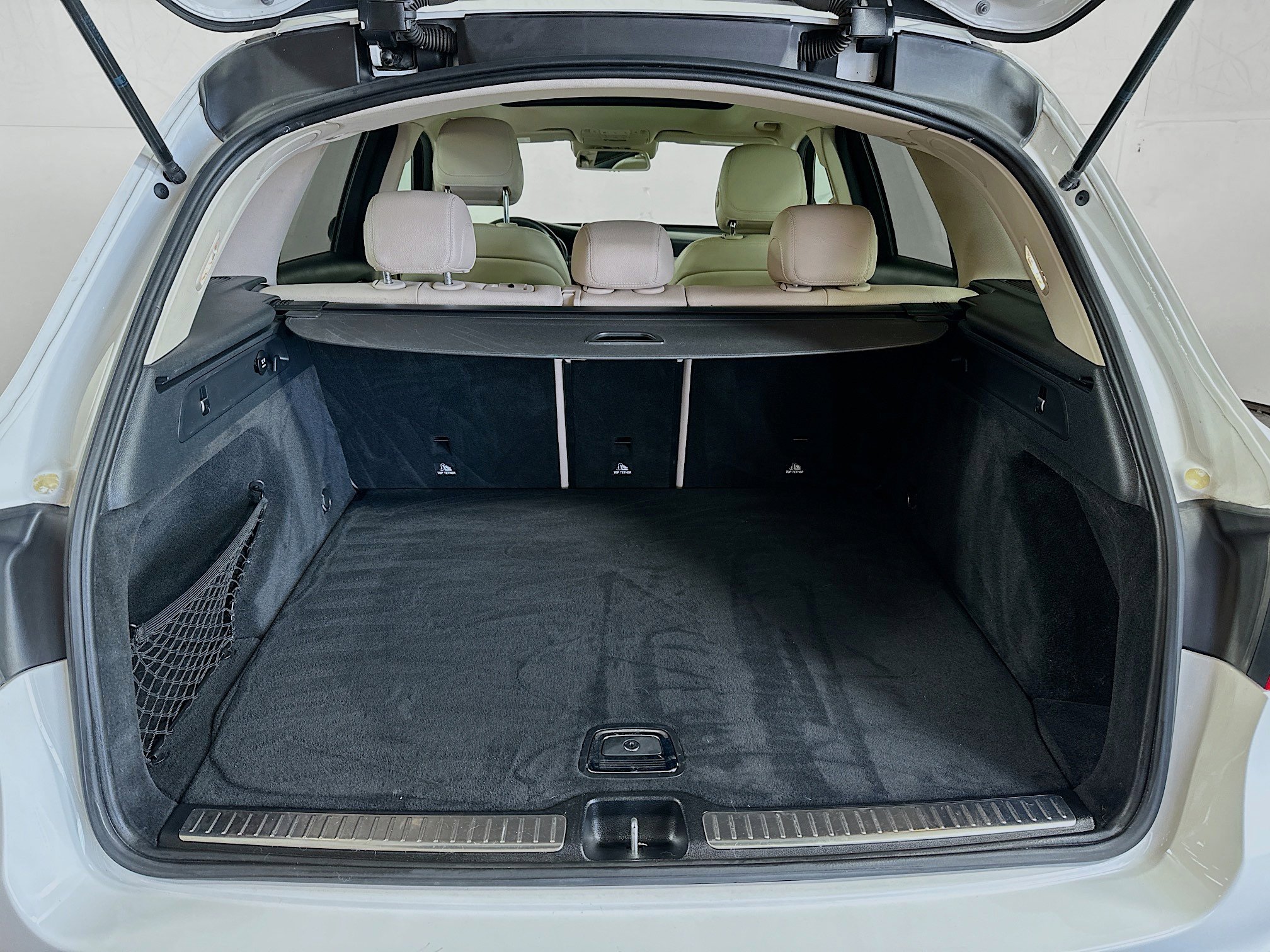 Certified 2016 Mercedes-Benz GLC 300 4MATIC image 27