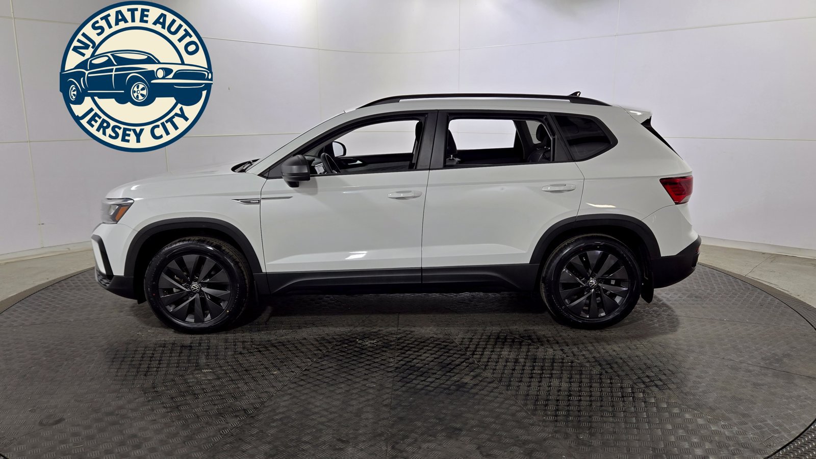 Used 2022 Volkswagen Taos S AWD/4WD image 4