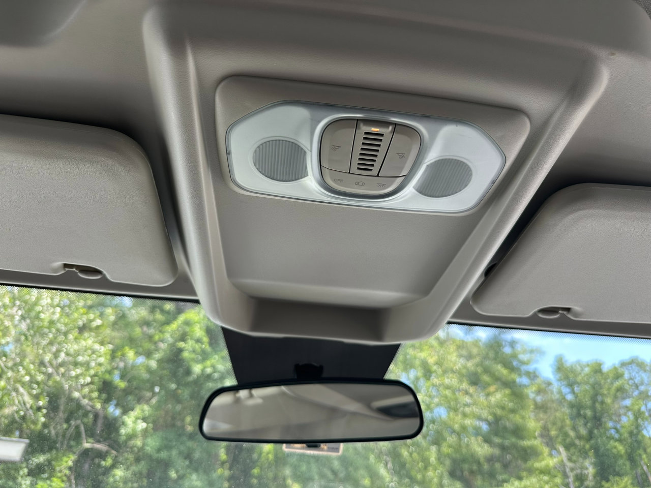 Used 2018 RAM ProMaster 3500 w/ Interior Convenience Group image 34