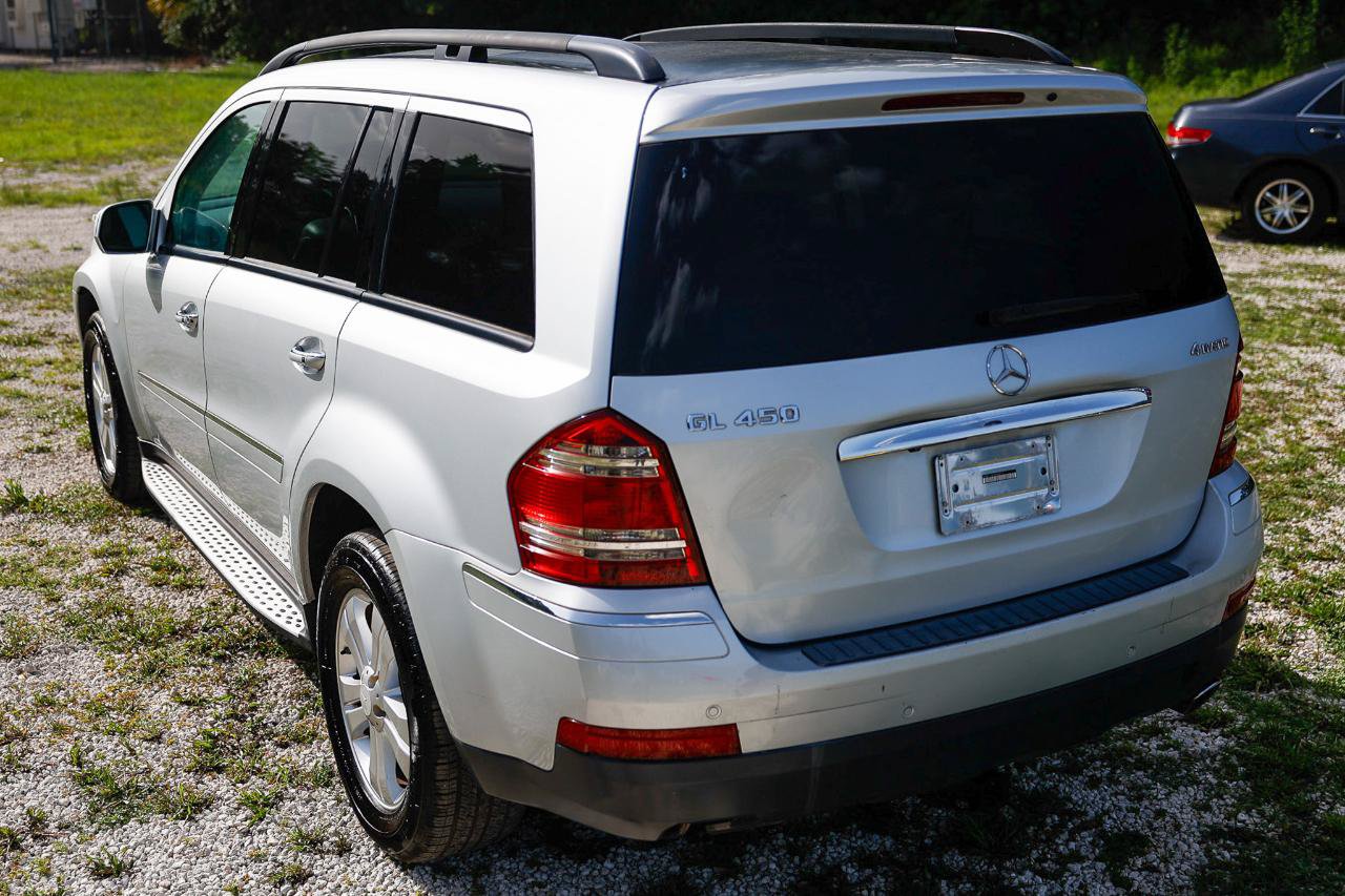 Used 2009 Mercedes-Benz GL 450 4MATIC image 5