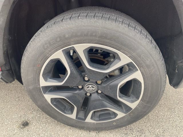 Used 2019 Toyota RAV4 Adventure image 8