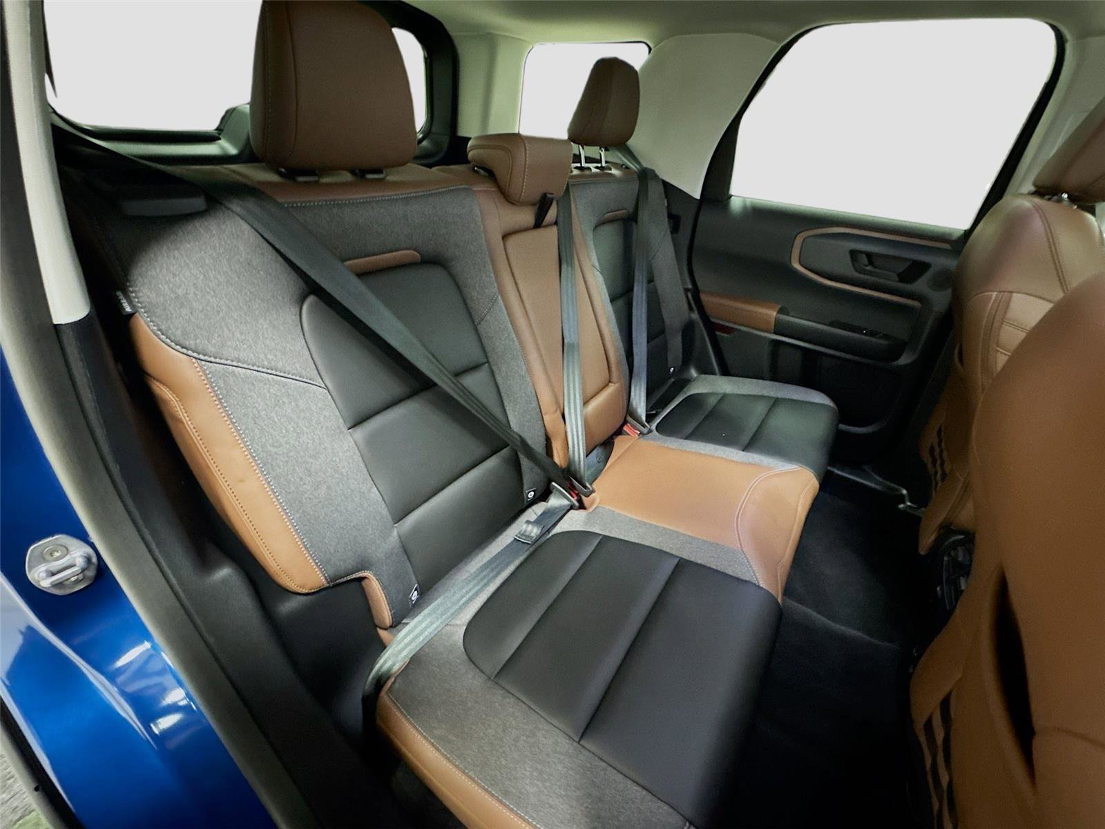 Certified 2024 Ford Bronco Sport Outer Banks w/ Tech Package AWD/4WD image 29