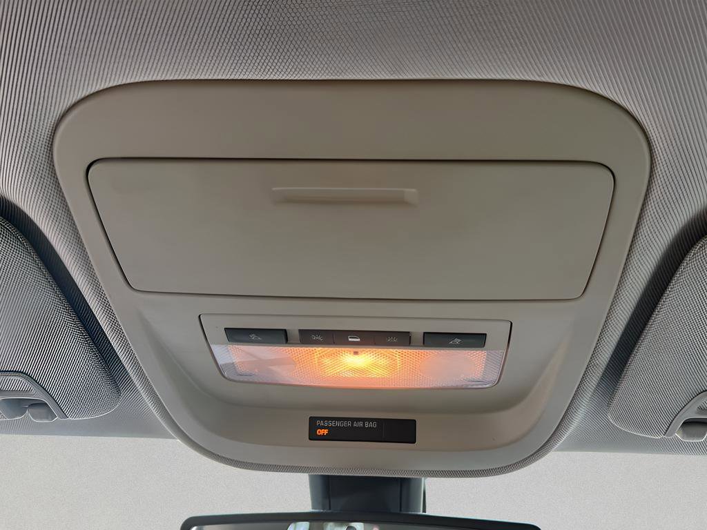 Used 2015 GMC Canyon SLT image 24