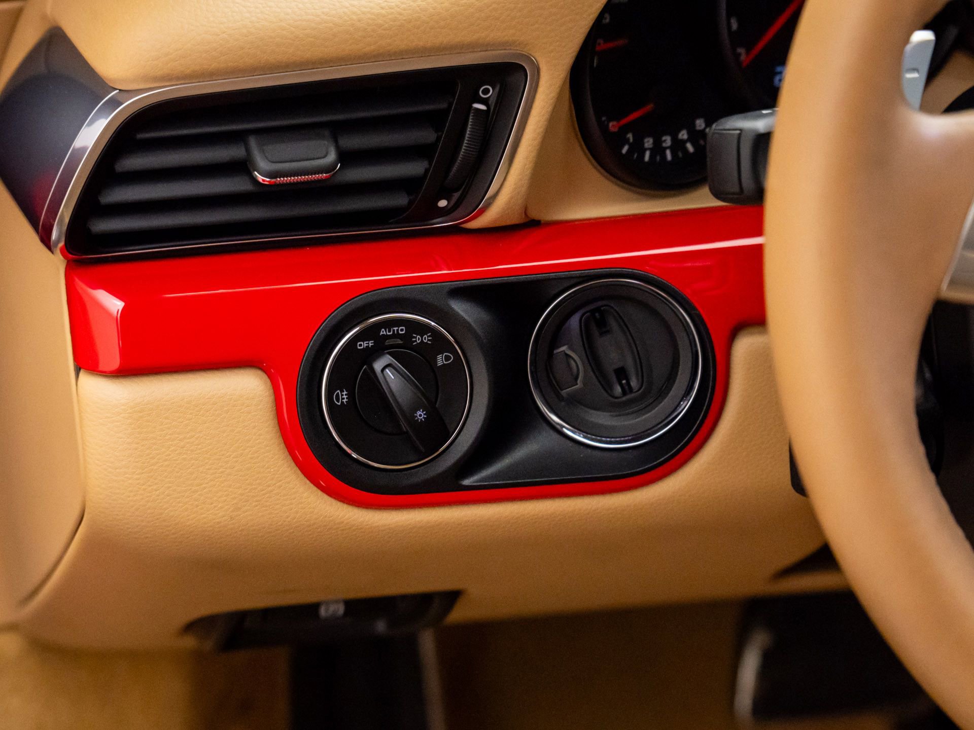 Used 2013 Porsche 911 Carrera S w/ Sport Chrono Pkg Plus image 19