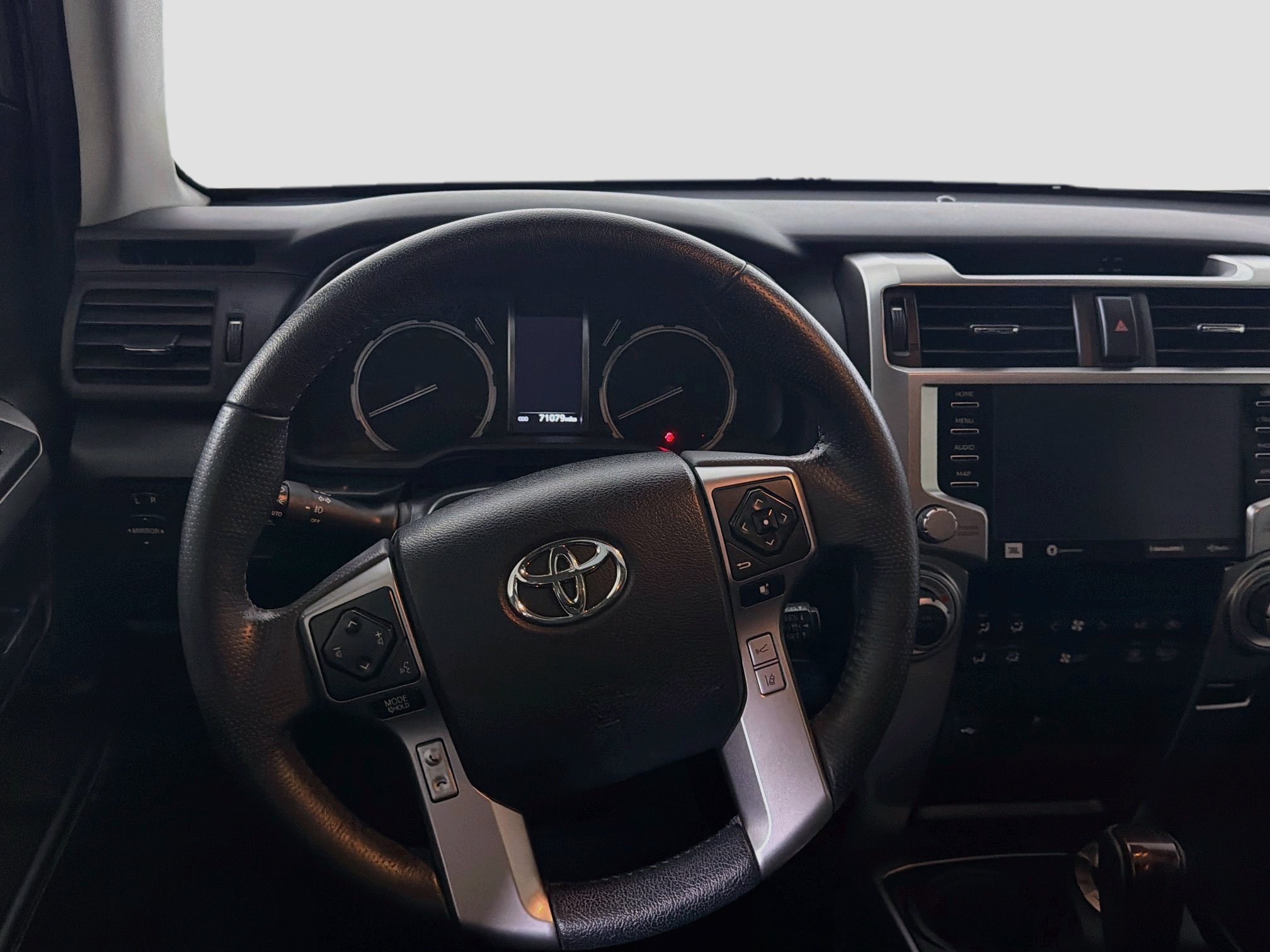 Used 2020 Toyota 4Runner Limited AWD/4WD image 17