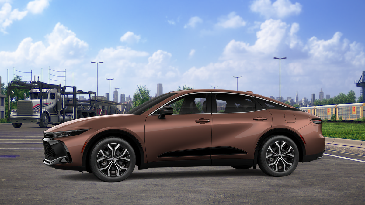 New 2027 Toyota Crown AWD/4WD image 3