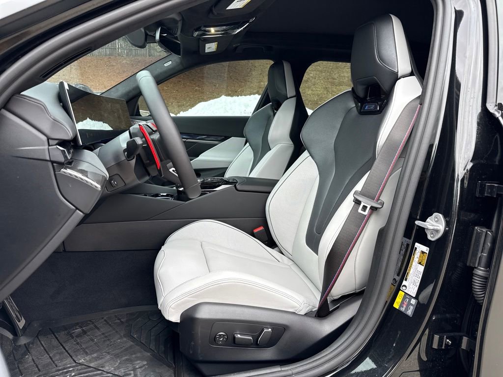 New 2026 BMW M5 Touring image 13