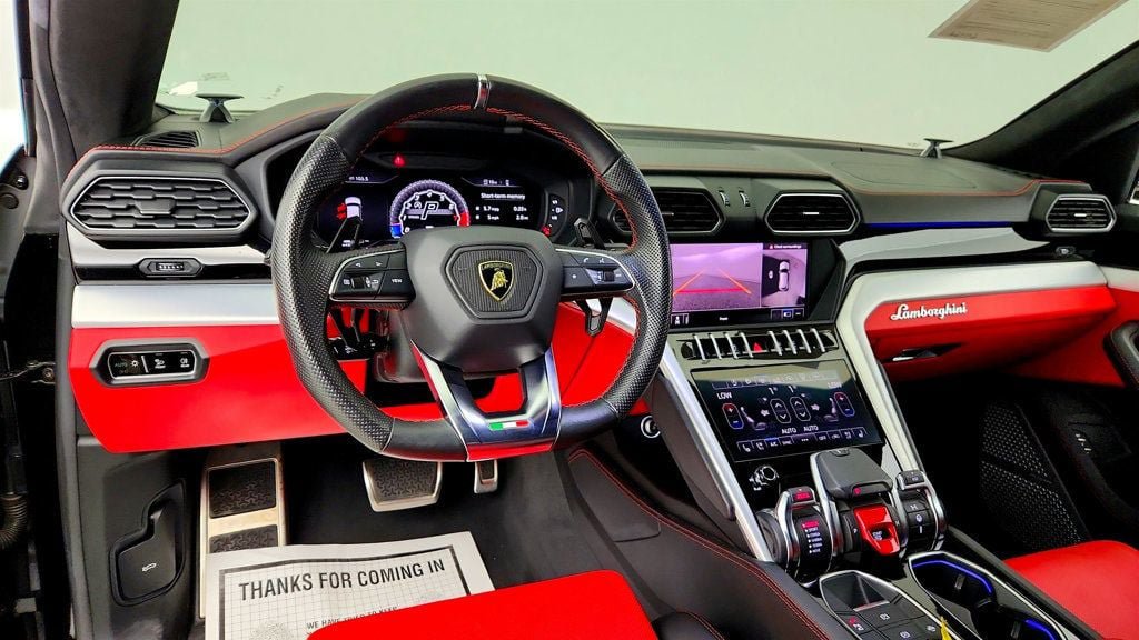 Used 2019 Lamborghini Urus AWD/4WD image 15