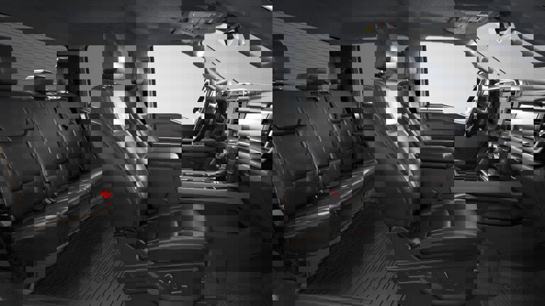 New 2026 Ford F250 Lariat w/ Black Appearance Package image 29