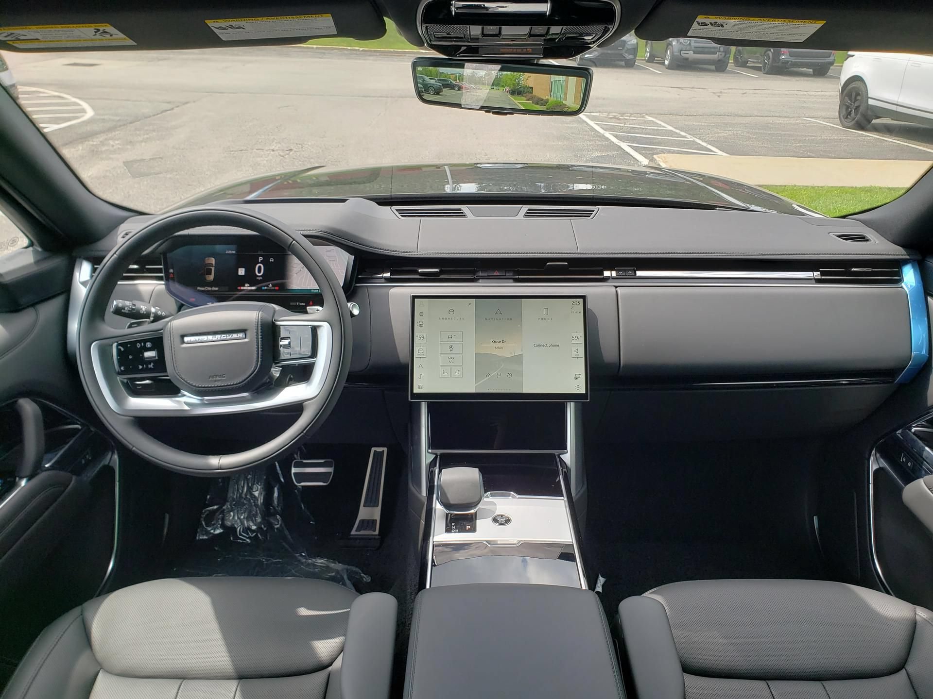 New 2026 Land Rover Range Rover SE AWD/4WD image 13