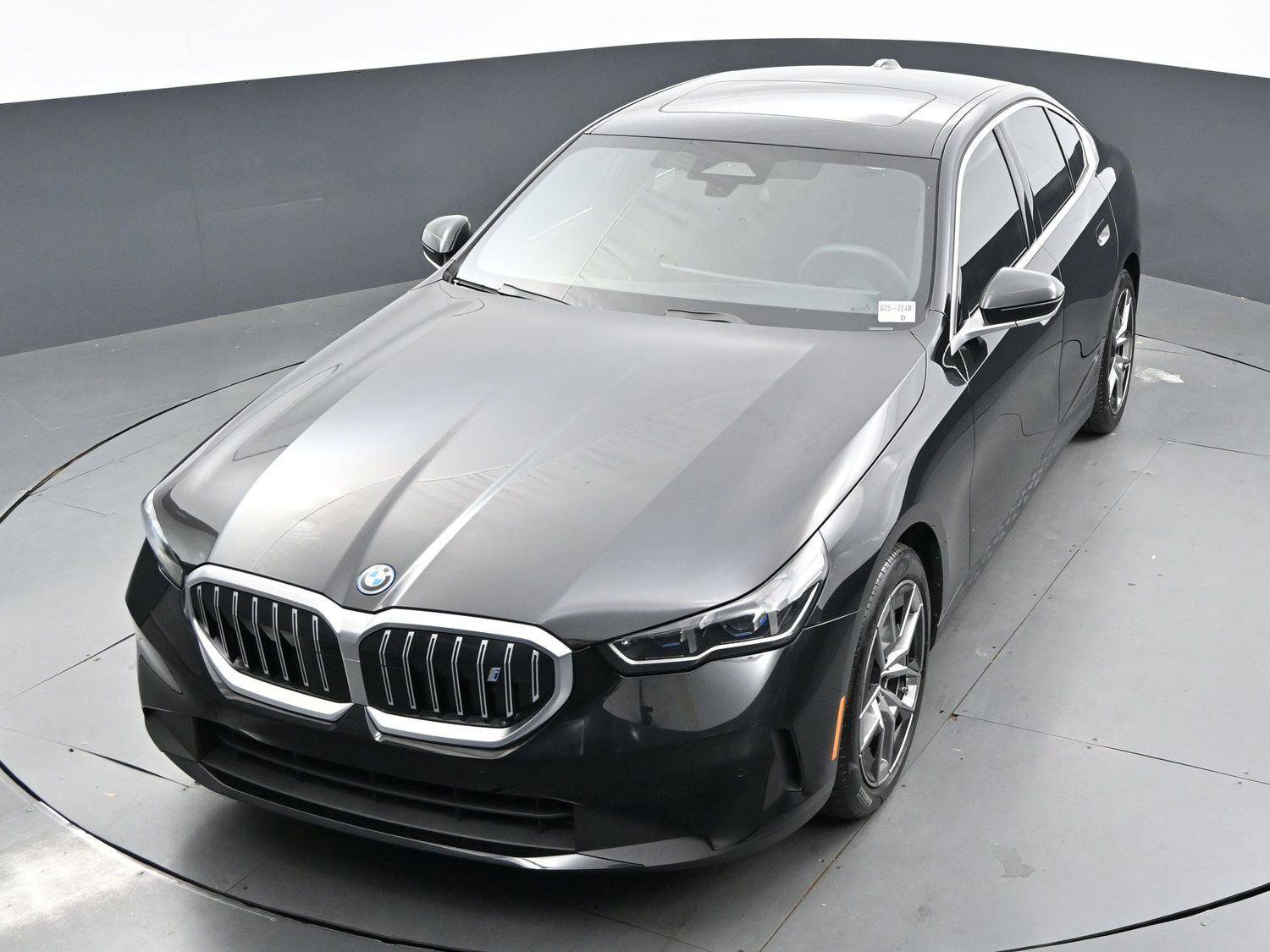 Used 2024 BMW i5 eDrive40i w/ M Sport Package image 44
