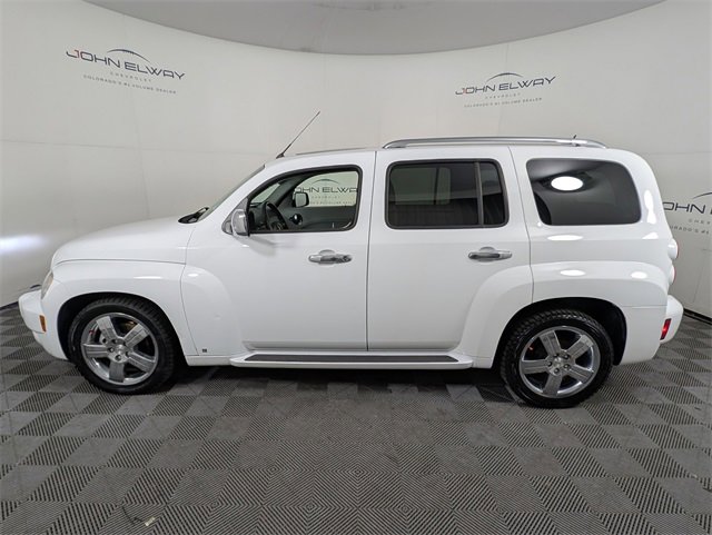 Used 2009 Chevrolet HHR LT w/ LT Preferred Equipment Group image 2
