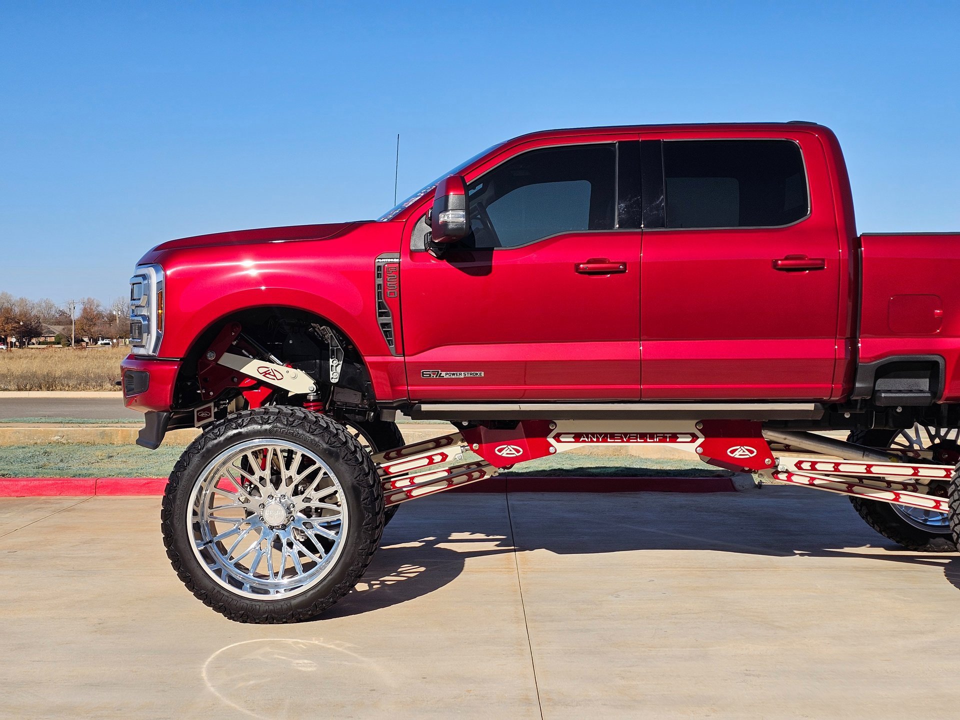 Used 2025 Ford F250 Platinum w/ FX4 Off-Road Package image 22