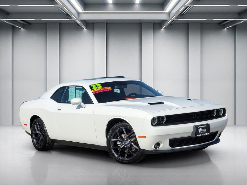 Used 2023 Dodge Challenger SXT w/ Blacktop Package video 1