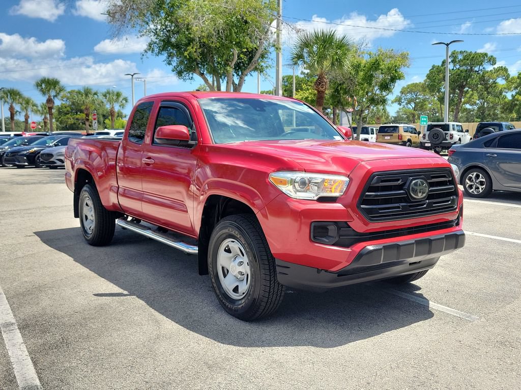 Used 2018 Toyota Tacoma SR w/ SR Convenience Package RWD image 3