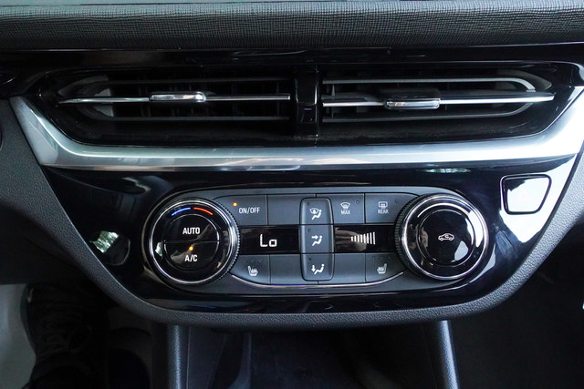 Used 2024 Buick Envista Sport Touring w/ Convenience I Package FWD image 18