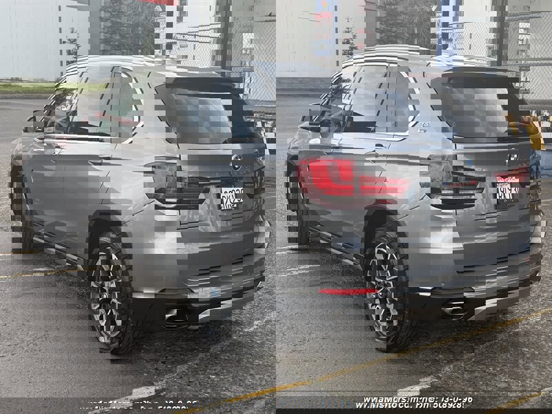 Used 2018 BMW X5 xDrive40e image 4