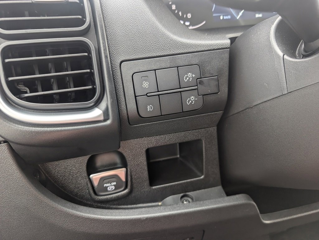 New 2026 RAM ProMaster 1500 w/ Quick Order Package 22G SLT image 32