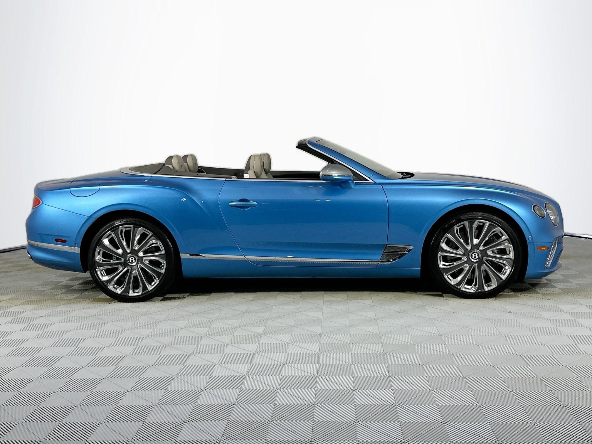 Used 2021 Bentley Continental GT V8 image 5