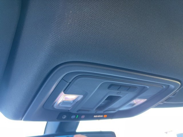 Used 2021 GMC Sierra 1500 SLT image 30