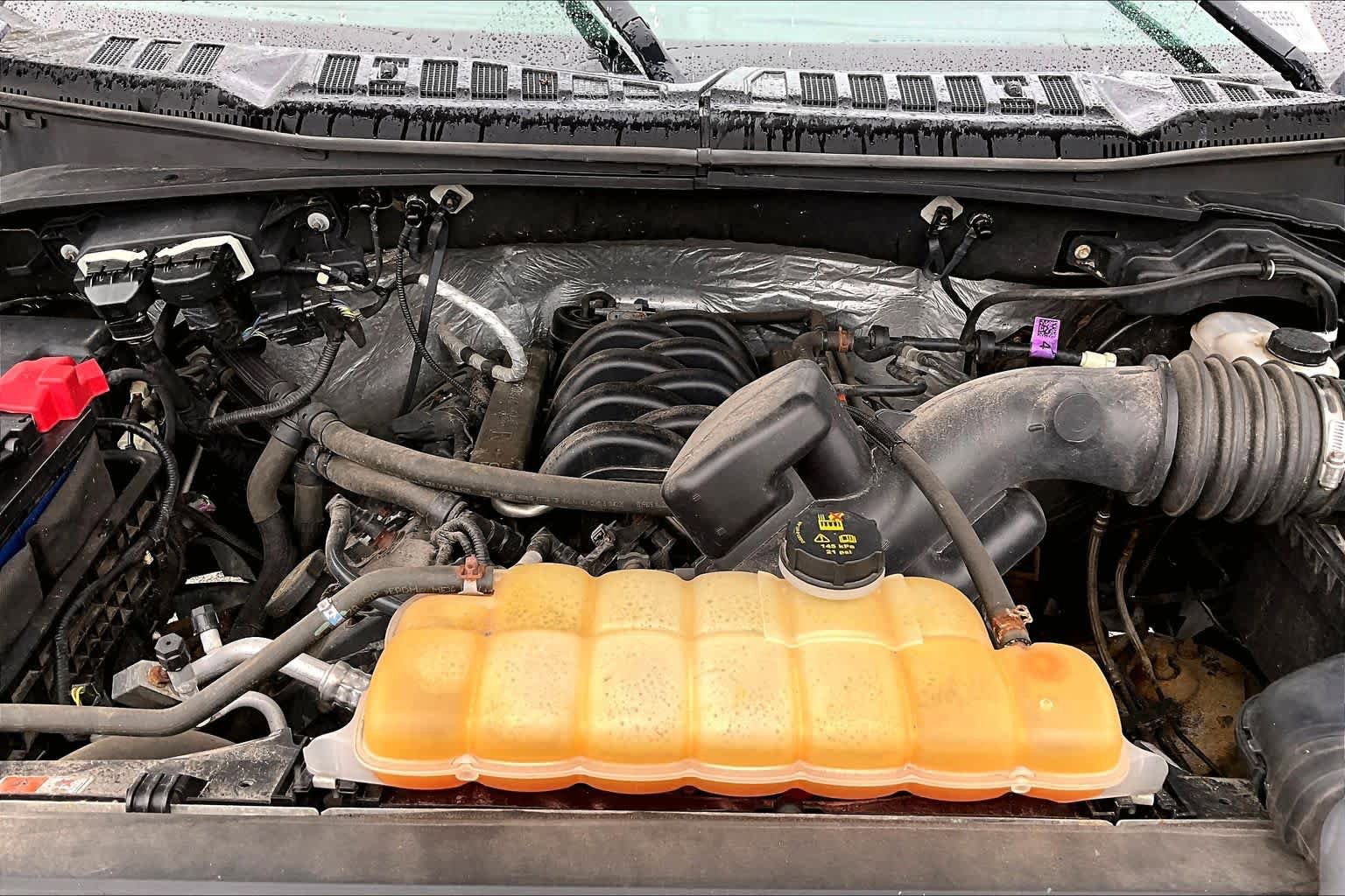 Used 2016 Ford F150 XLT w/ Equipment Group 302A Luxury AWD/4WD image 30