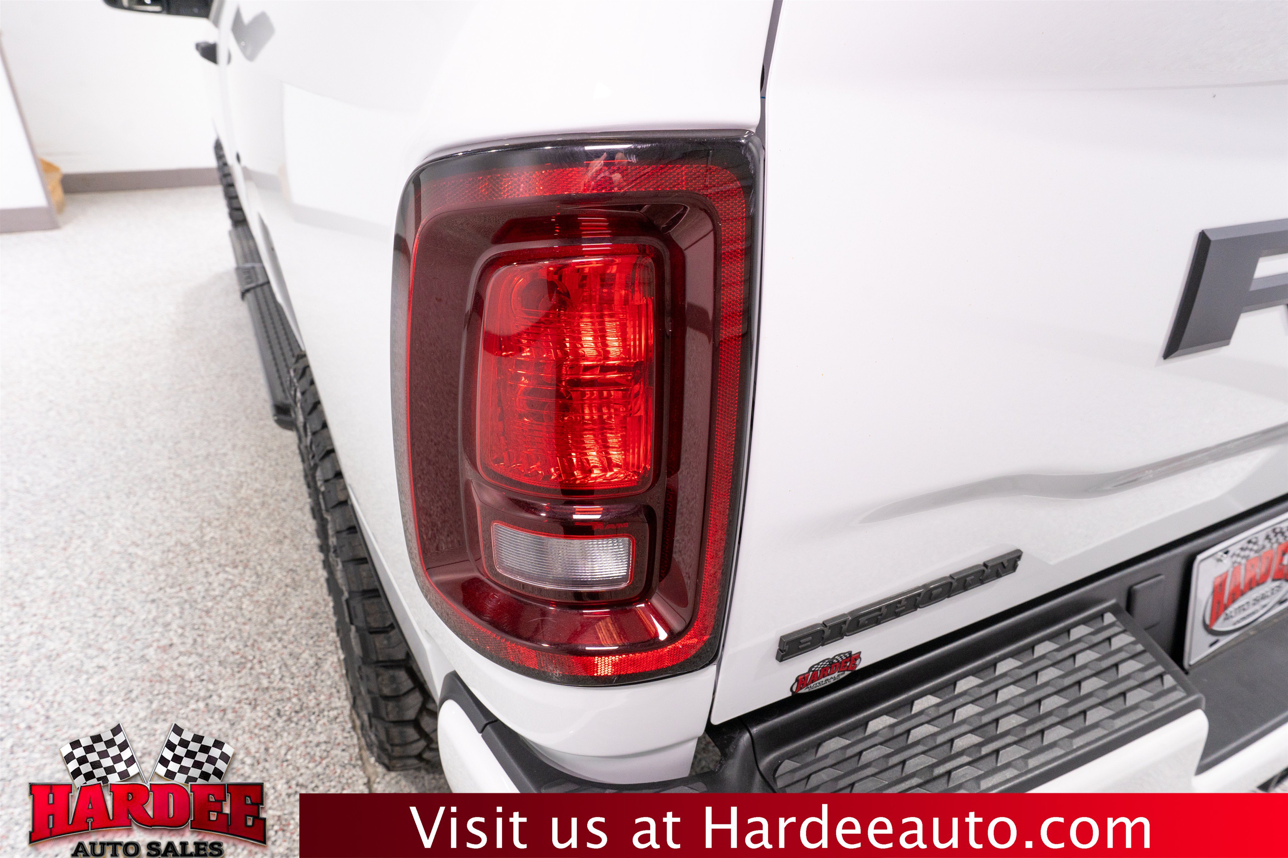 Used 2025 RAM 2500 Big Horn AWD/4WD image 9