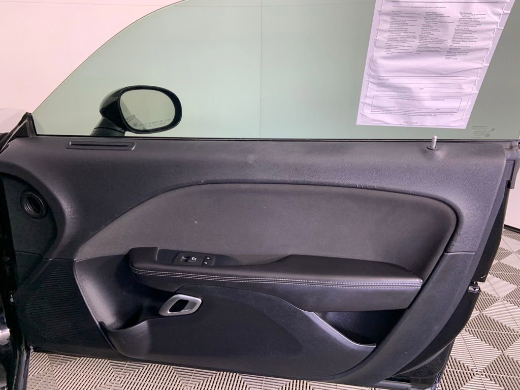 Used 2019 Dodge Challenger SXT image 12