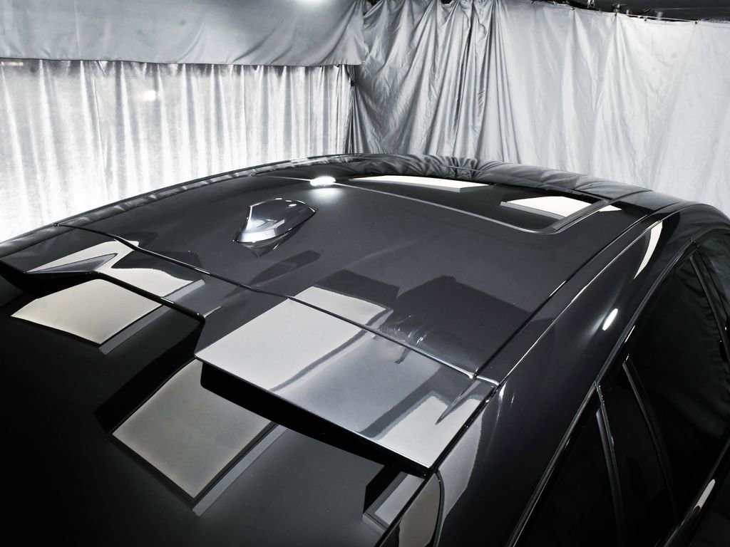 Used 2022 BMW X6 xDrive40i w/ Executive Package image 92