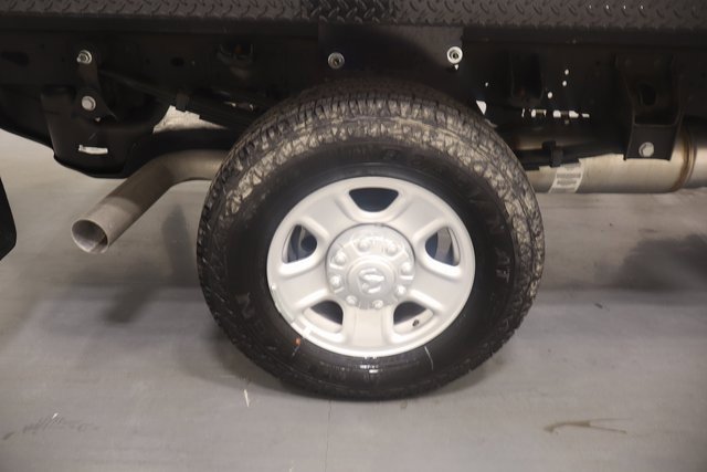 Used 2024 RAM 3500 Tradesman image 23