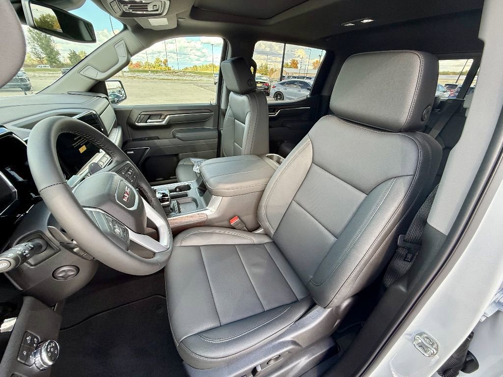 New 2026 GMC Sierra 1500 SLT w/ SLT Premium Package image 13