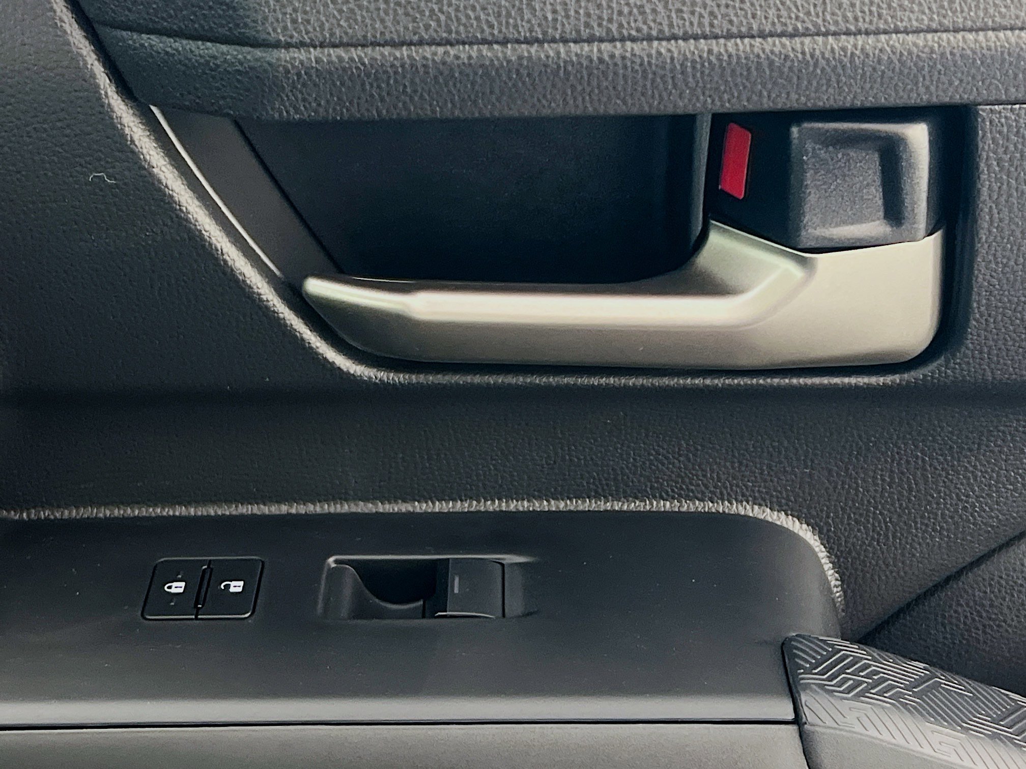 New 2025 Toyota Tacoma TRD Sport image 32