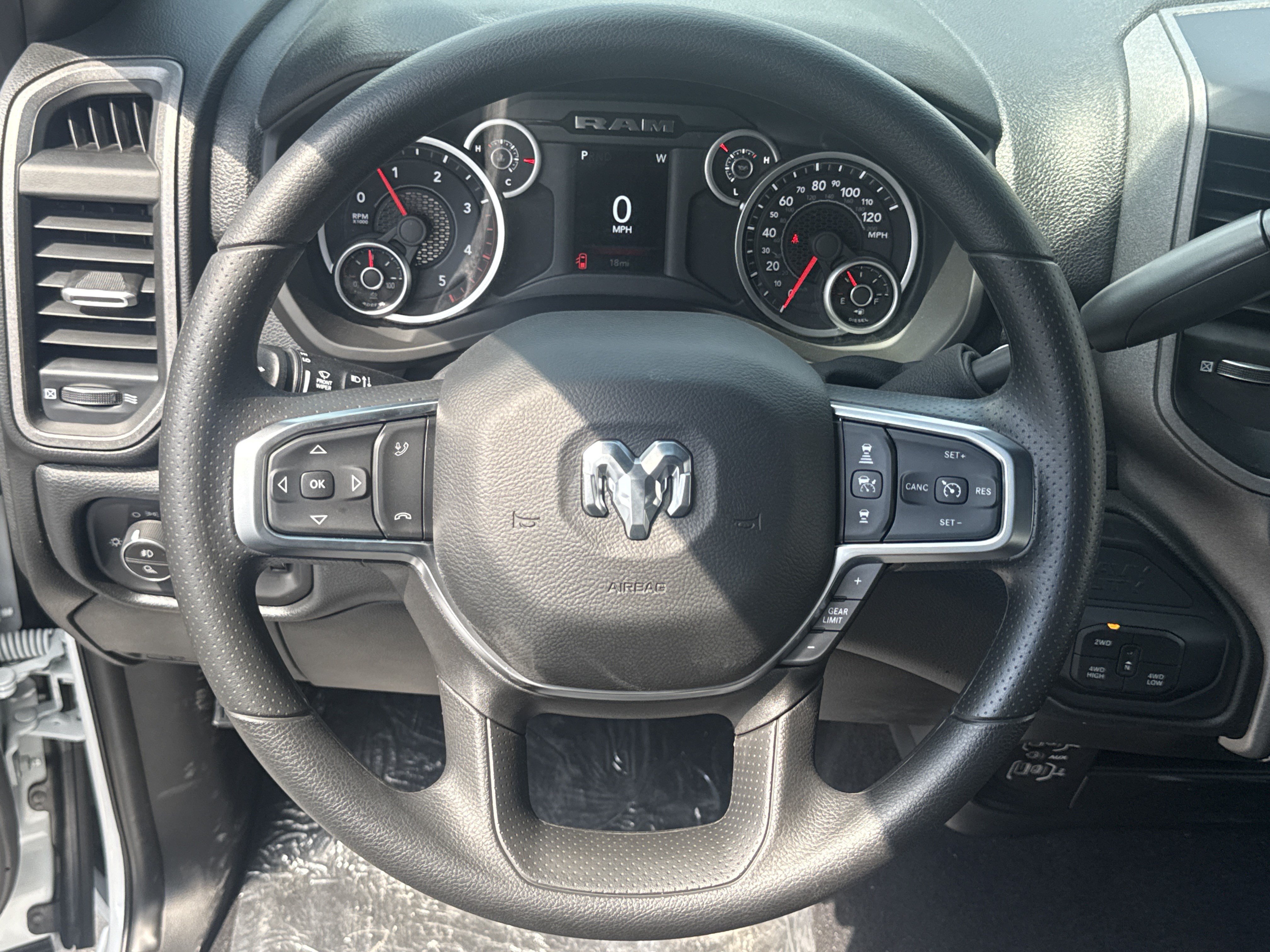 New 2027 RAM 3500 Tradesman AWD/4WD image 16