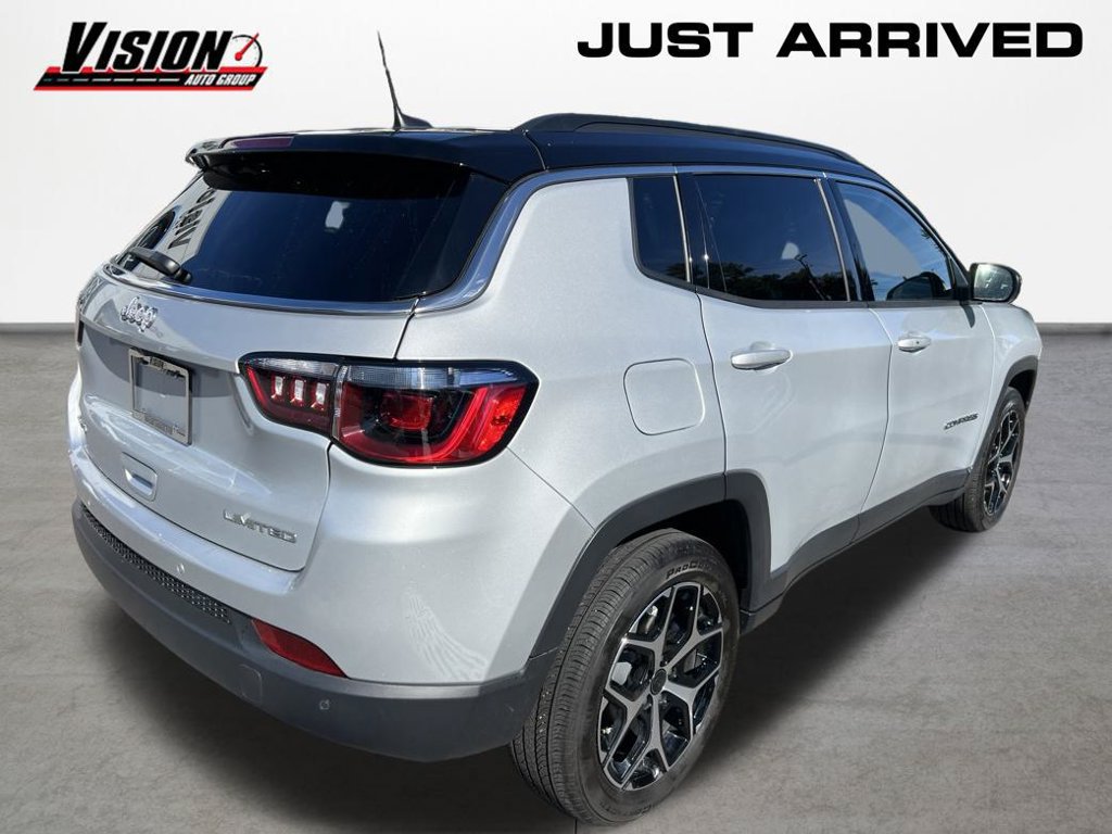 Used 2026 Jeep Compass Limited AWD/4WD image 7