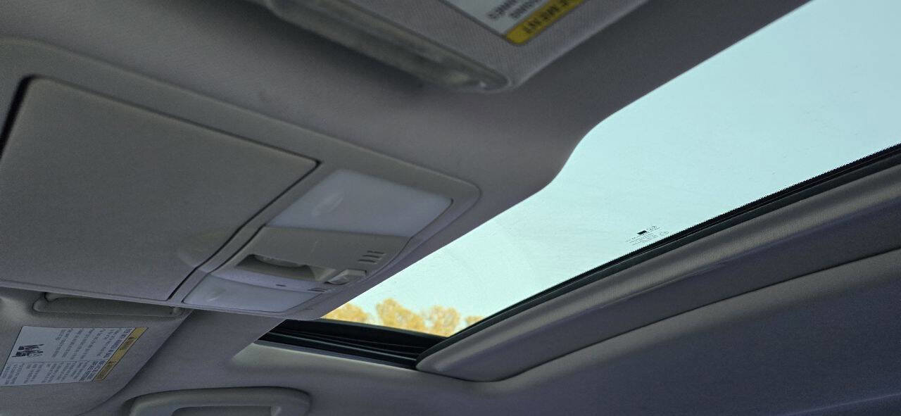 Used 2013 INFINITI G37 x AWD 4dr Sedan w/ Premium Pkg image 25