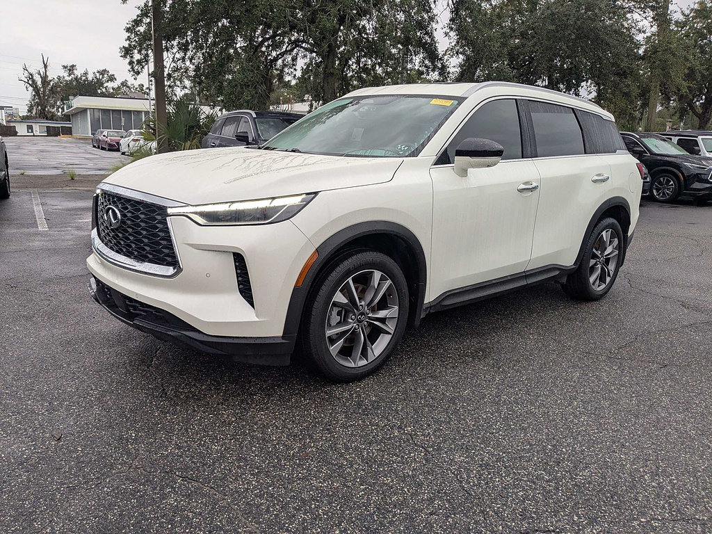 Used 2024 INFINITI QX60 Luxe FWD image 9