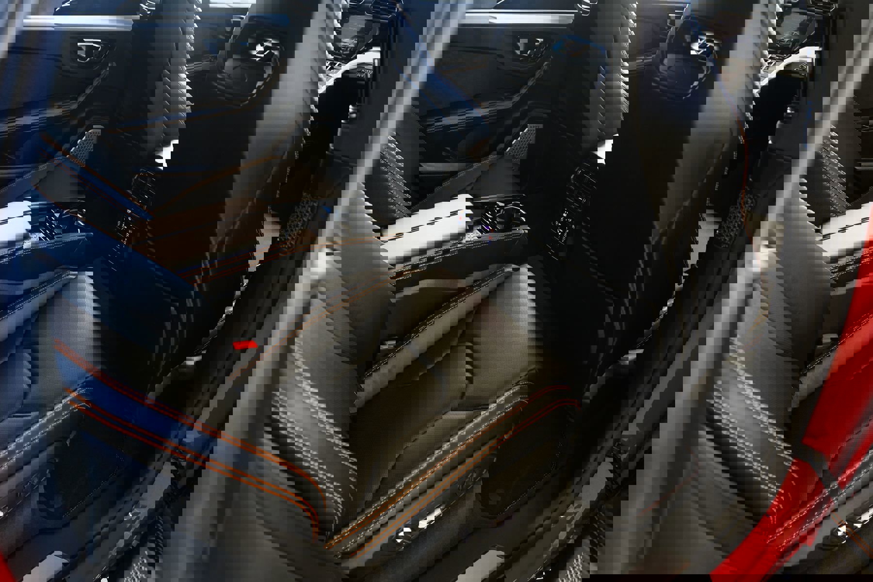 Used 2019 Lamborghini Urus image 31