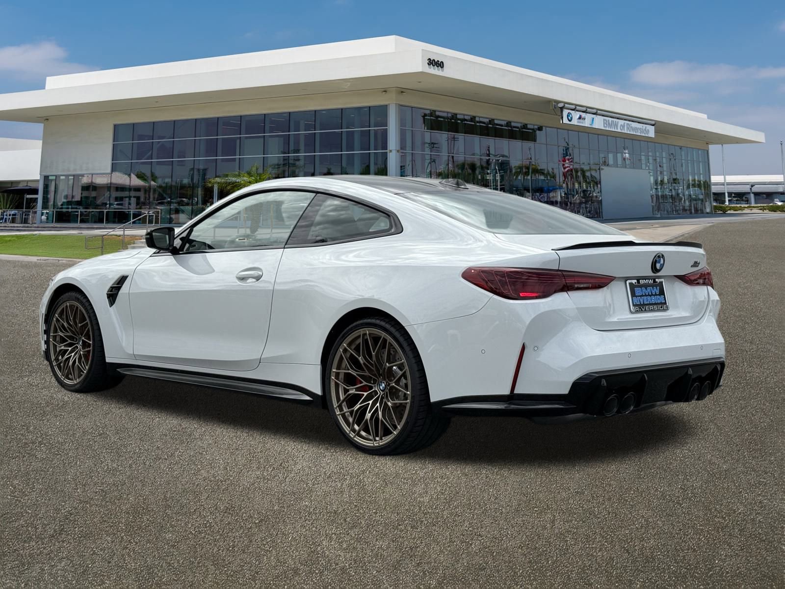 Used 2026 BMW M4 Competition w/ Executive Package RWD image 8