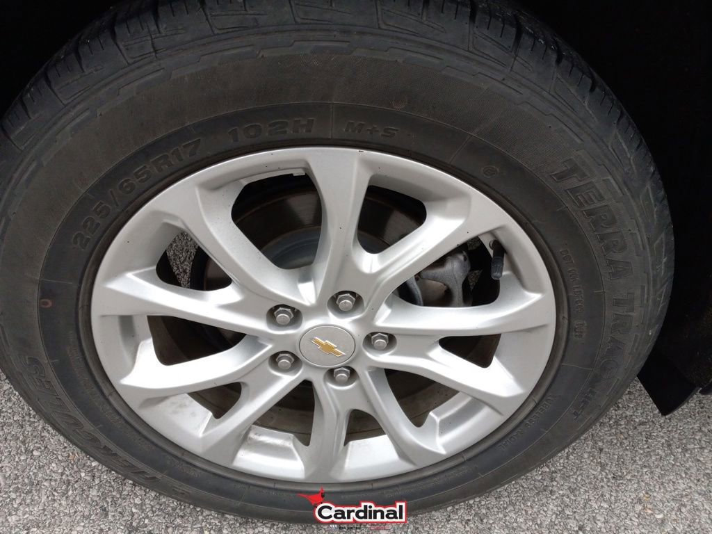 Used 2020 Chevrolet Equinox LT w/ Driver Convenience Package image 4