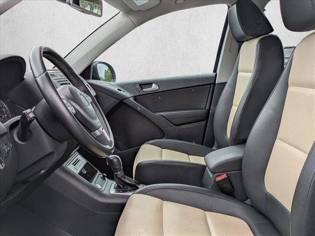 Used 2016 Volkswagen Tiguan S FWD image 15