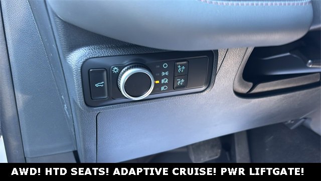 New 2026 Ford Explorer Active image 8