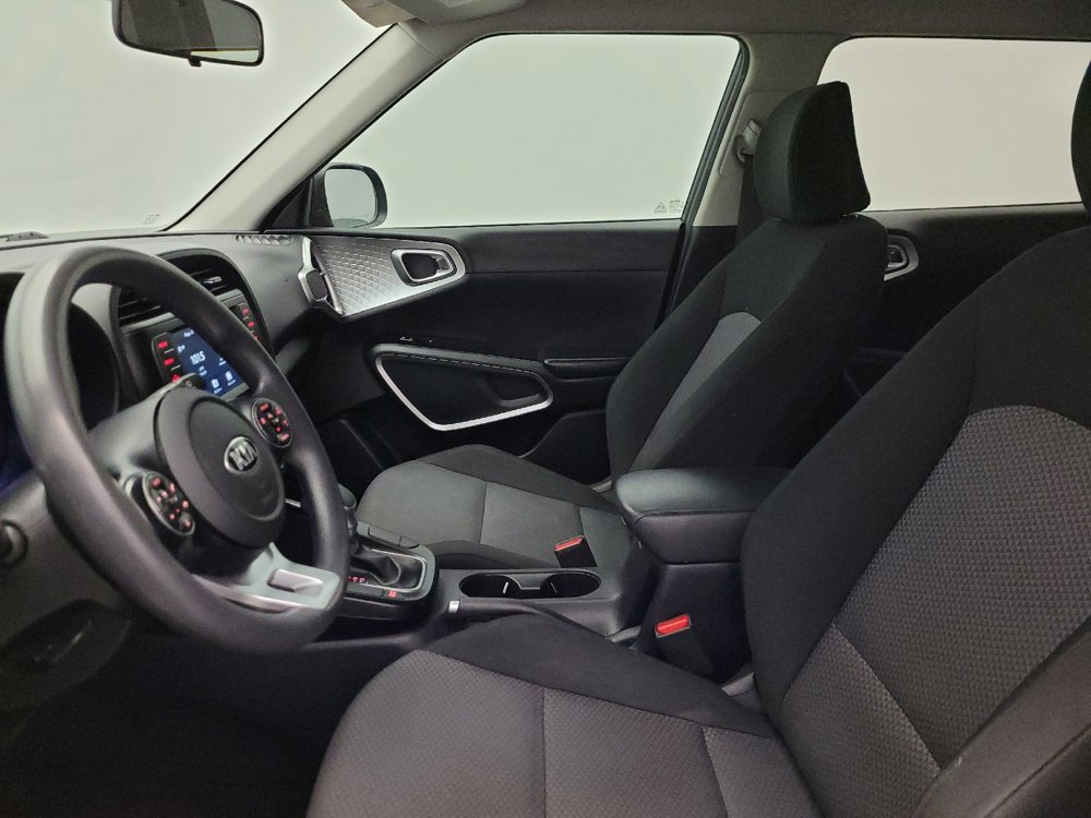 Used 2021 Kia Soul LX FWD image 17