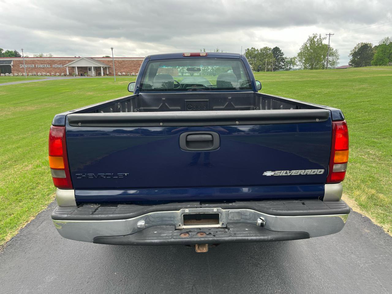 Used 2000 Chevrolet Silverado 1500 LS image 7