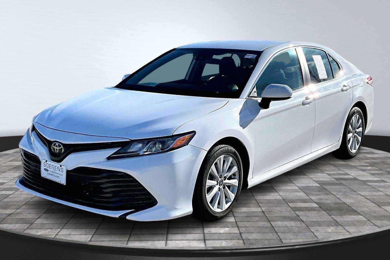 Used 2020 Toyota Camry LE video 2