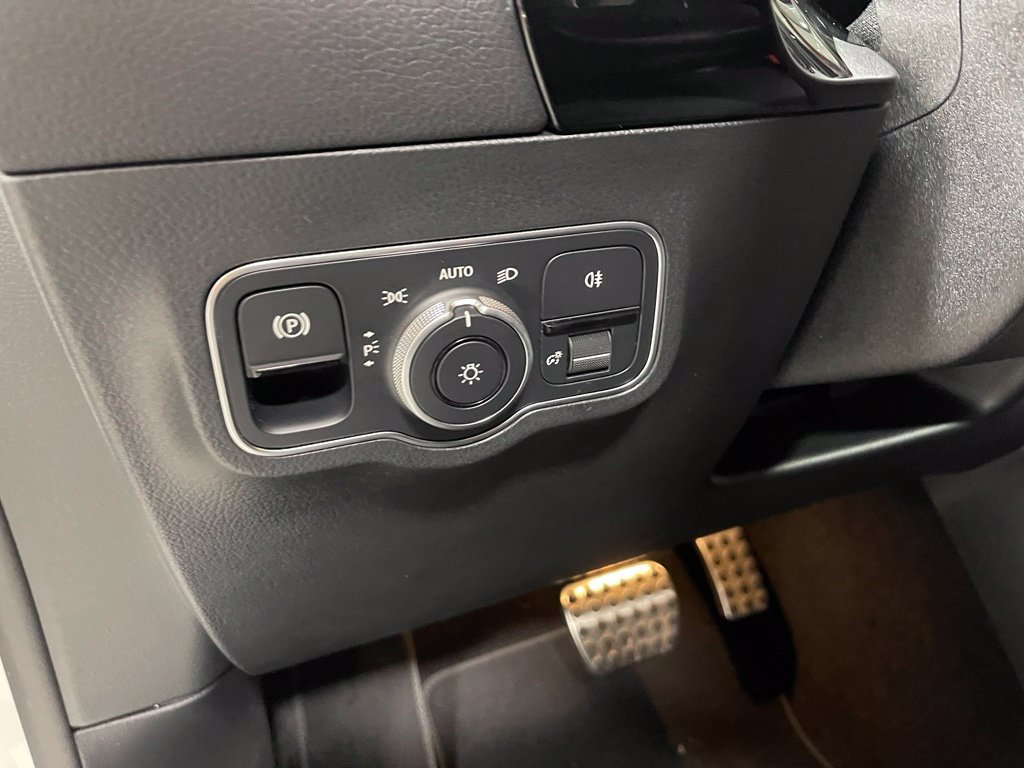 Used 2024 Mercedes-Benz GLA 250 image 19