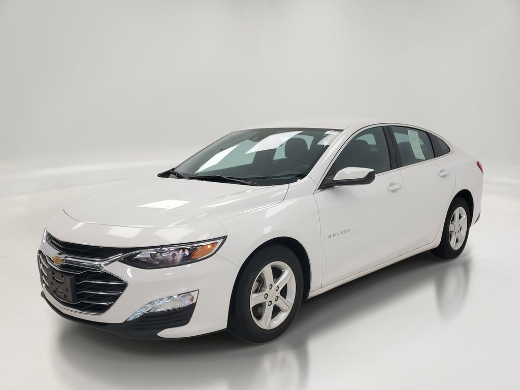 Used 2023 Chevrolet Malibu LT w/ Driver Confidence Package image 2